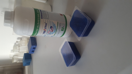 Gel Cube-4.jpg